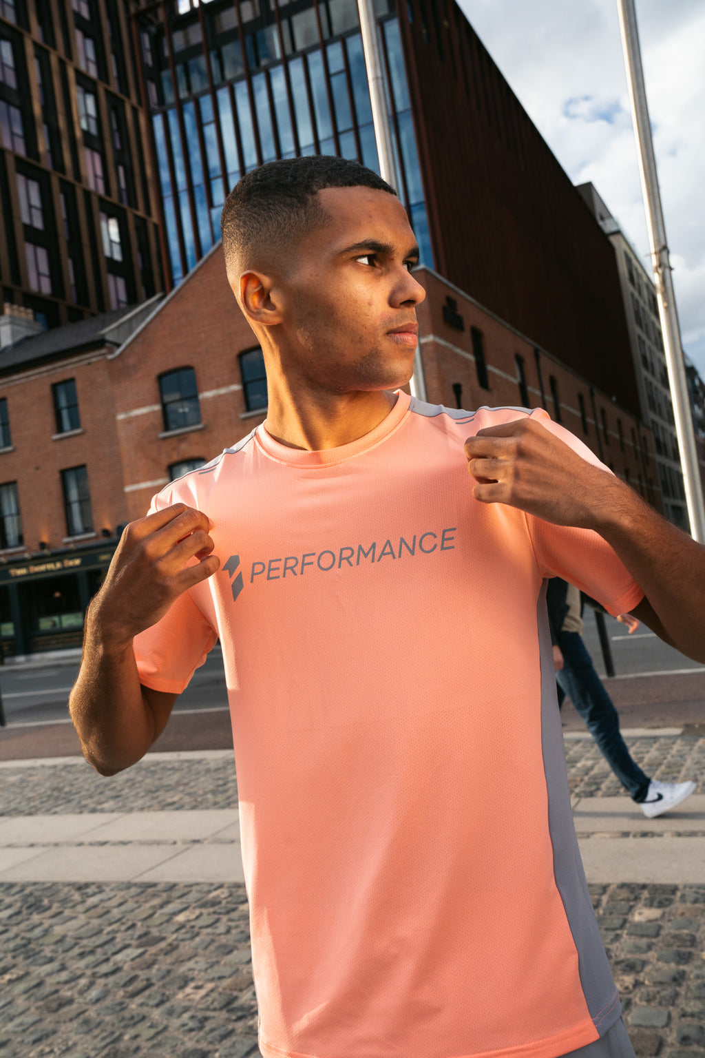 PEACH STRIDE T-SHIRT